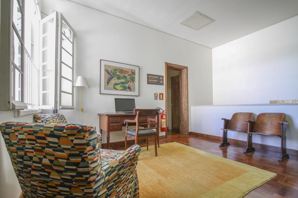 Brick Hostel Порту-Алегри Экстерьер фото