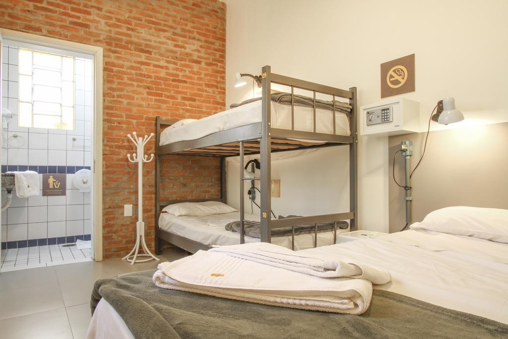 Brick Hostel Порту-Алегри Экстерьер фото